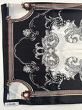Lenço Arabesco Preto e Branco com toque de  Seda | 70x70
