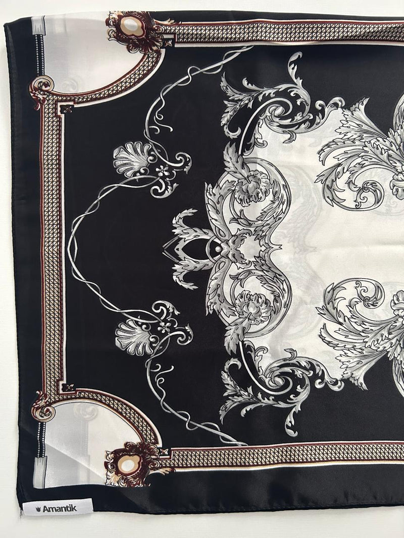 Lenço Arabesco Preto e Branco com toque de  Seda | 70x70
